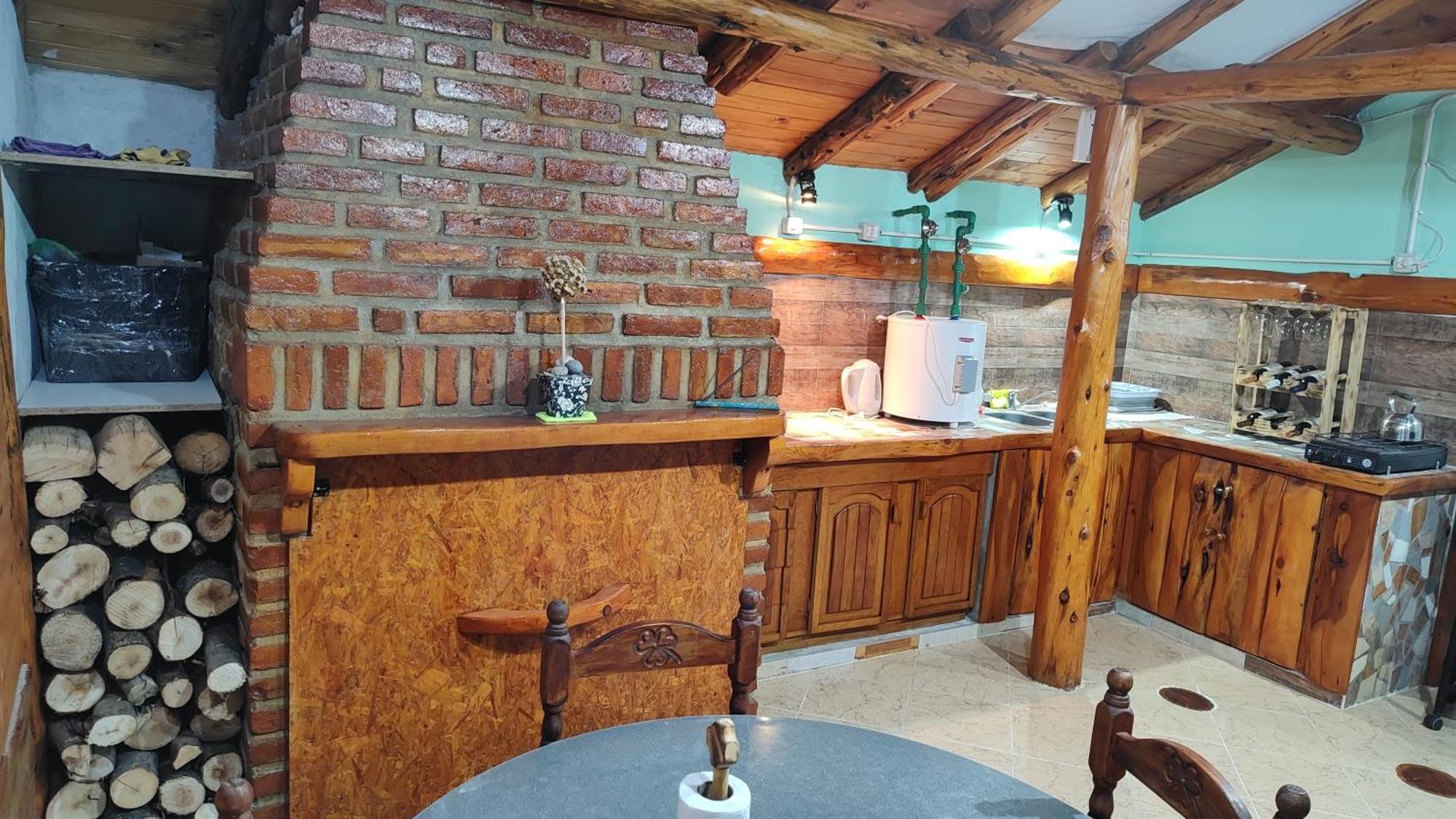 مبيت وإفطار Cholila La Momia المظهر الخارجي الصورة